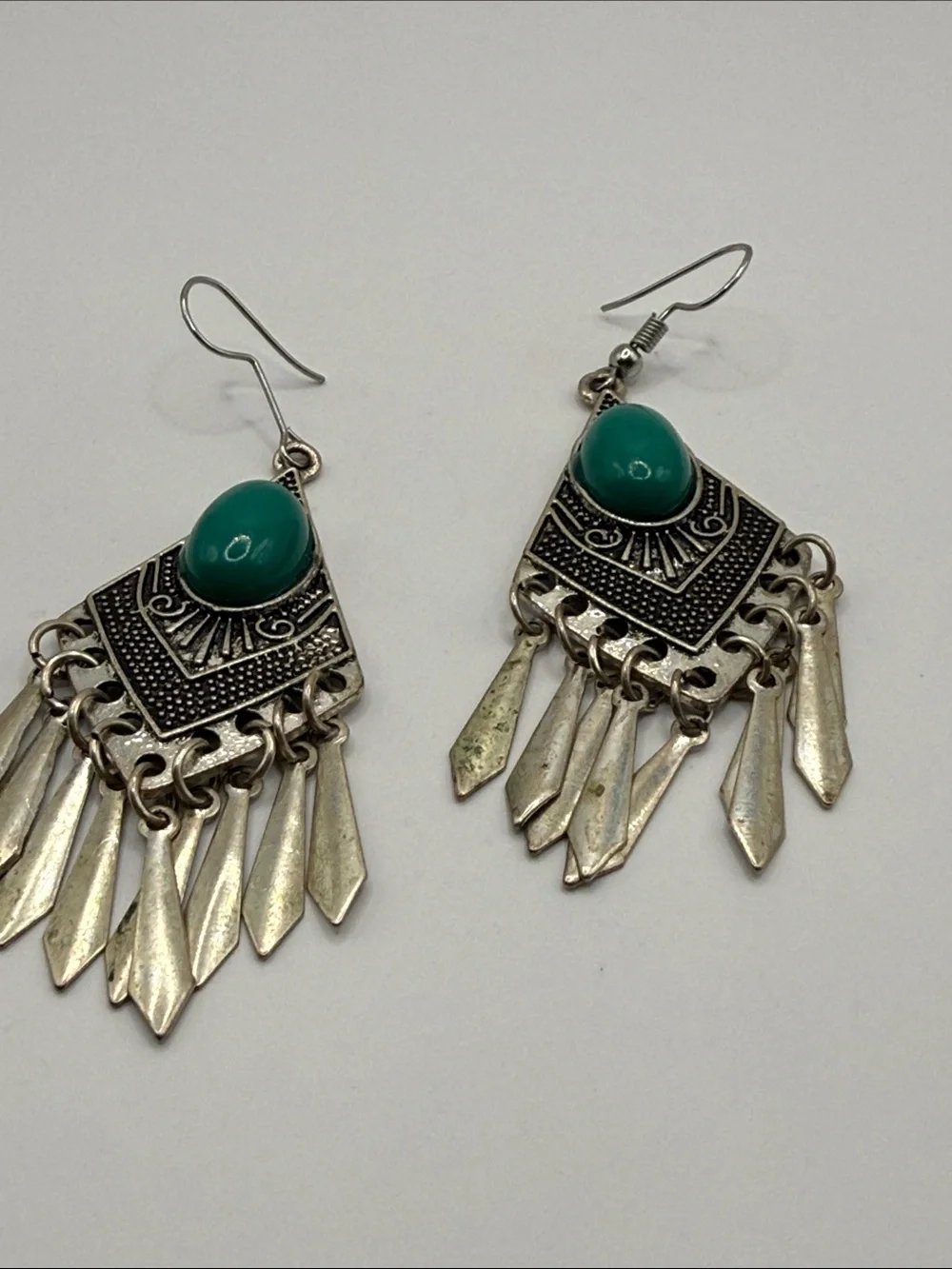 Vintage Southwestern Silver Tone Turquoise Green Dangle Drop Statement Earrings
